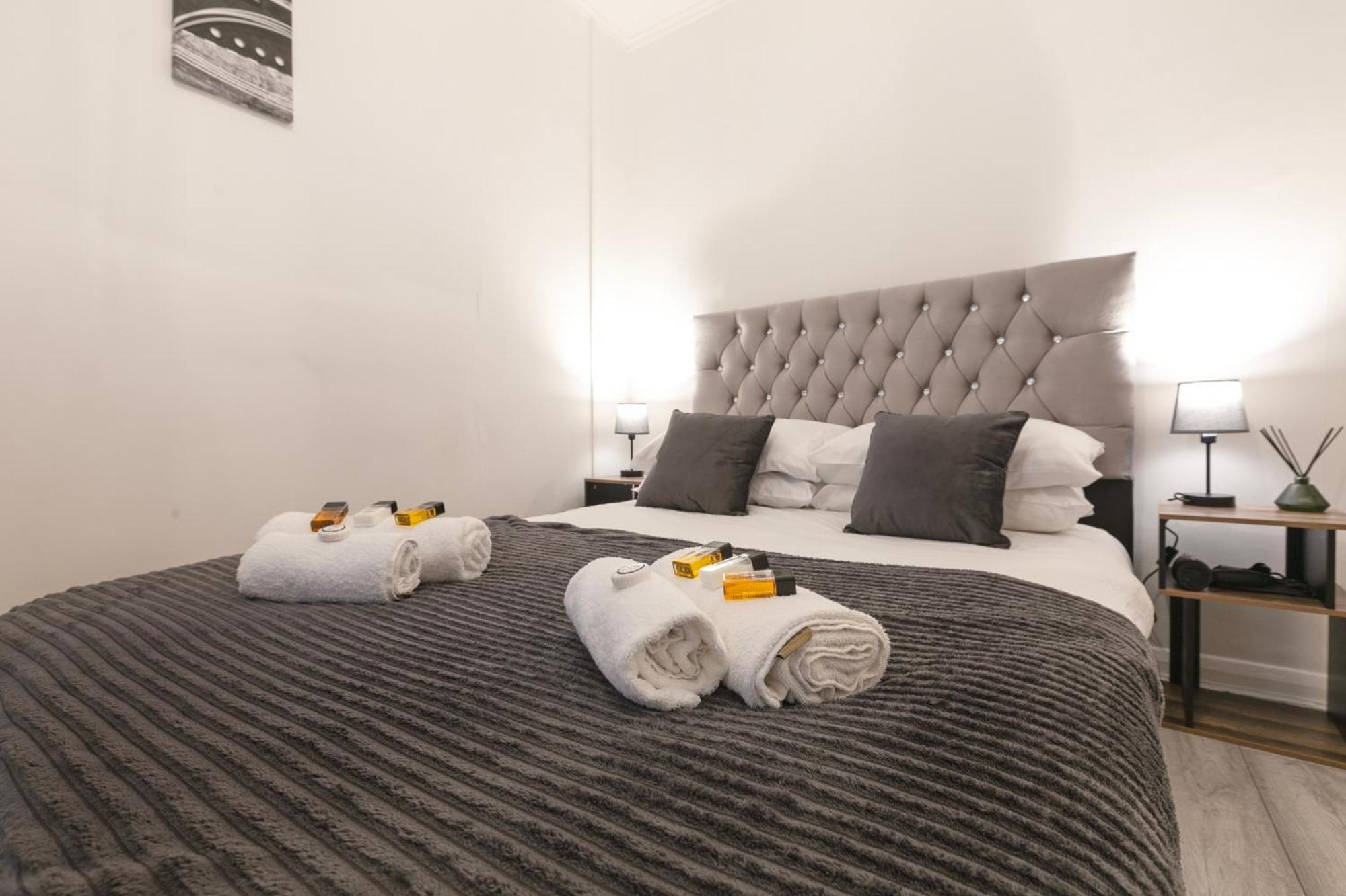 Beautiful One Bedroom Flat In Scott Ellis Gardens London Exterior foto